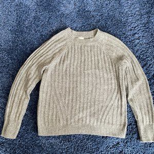 Grey sweater